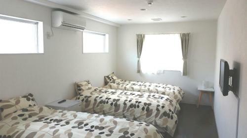 Hostal Shima Stay Holoholo