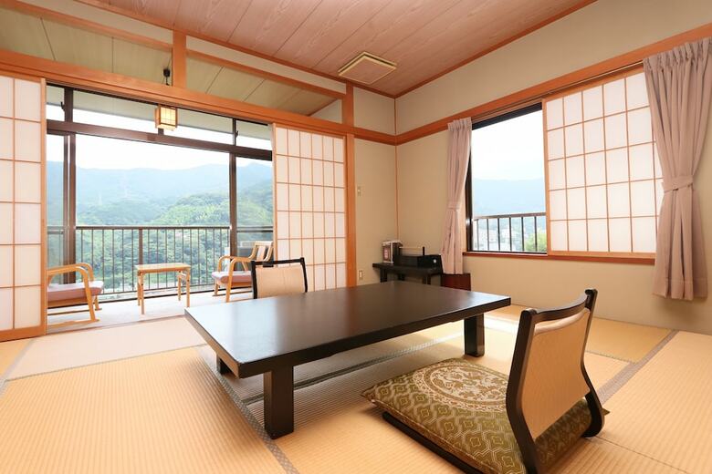 Ryokan Shiori