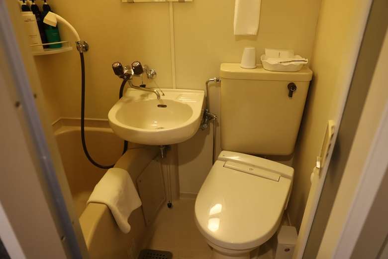 Ai Hotel Yokohama