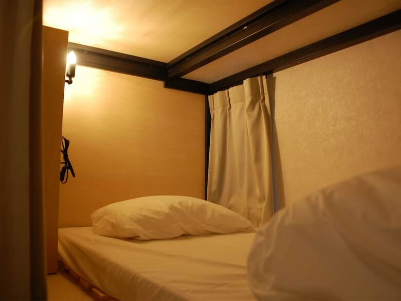 Hiromas Hostel In Yokohama