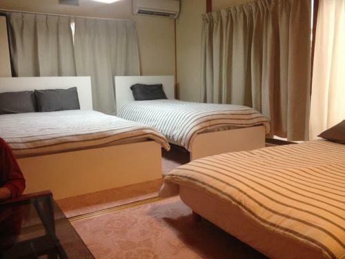 Hostal Share House On The Hill