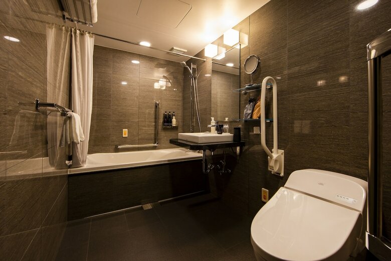 Prostyle Ryokan Yokohama Bashamichi