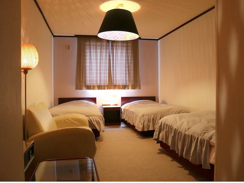 Lodge Kagura White Horse Inn