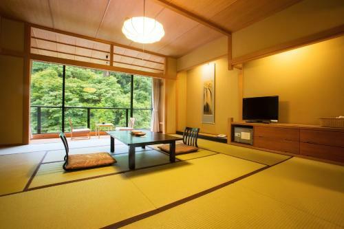 Osawa Onsen Sansuikaku