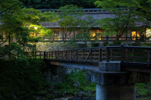 Osawa Onsen Sansuikaku