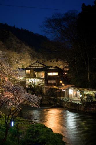 Osawa Onsen Sansuikaku