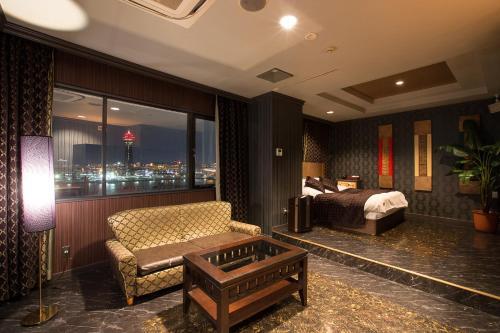Hotel Sol (love Hotel)