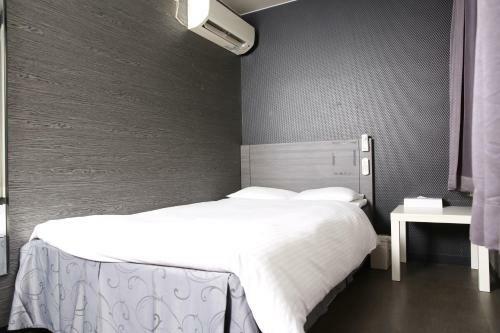 Hotel Asche