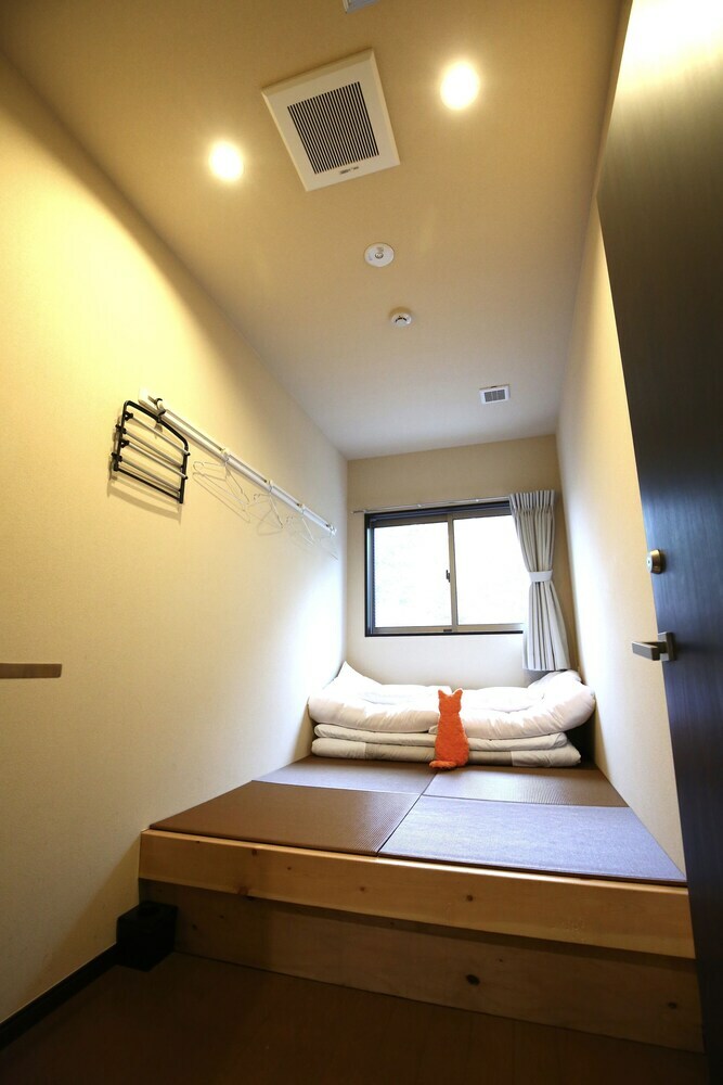 Nekokura Hostel