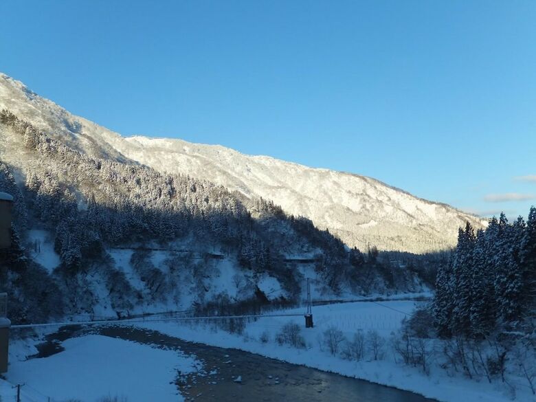 Kurobe Unazukionsen Togen