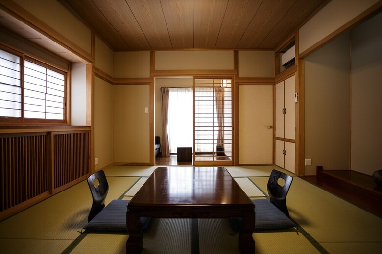 Yufuin Onsen Tsukanoma