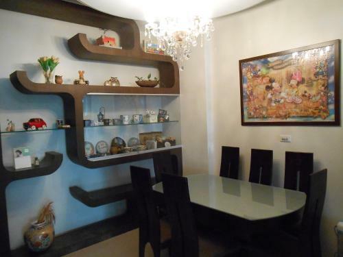 Bed & Breakfast Travel Moment