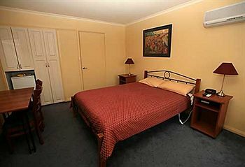 Atwood Motor Inn