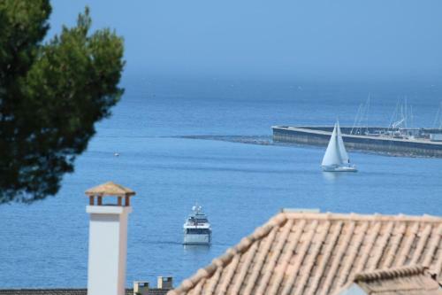 Cascais Estoril Apartment 400 M From Beach