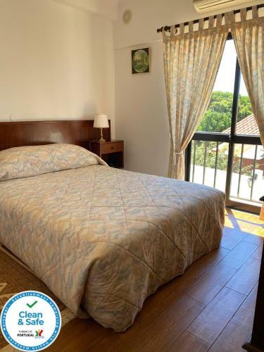 Bed & Breakfast Guest House Toca Dos Grilos