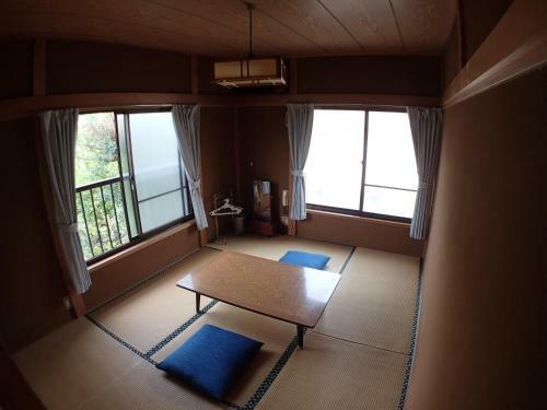 Hostal Guesthouse Sora