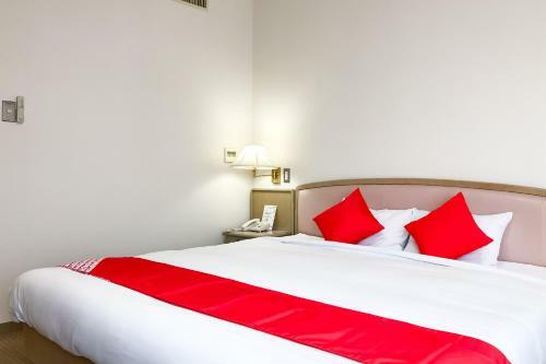 Hotel And Renta Car 660