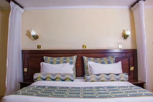 Hotel Izaak Walton Inn