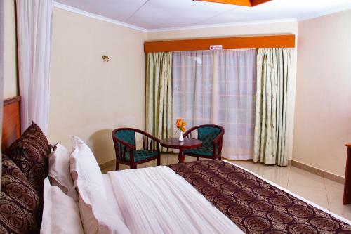 Hotel Izaak Walton Inn