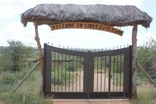 Lion's Cave Camp, Samburu
