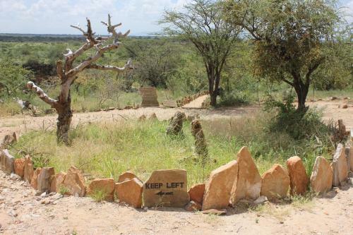 Lion's Cave Camp, Samburu