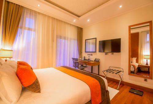 Alba Hotel Meru