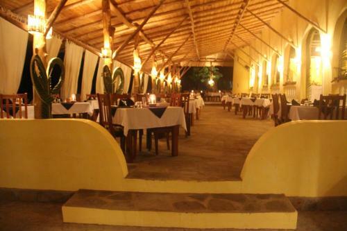 Hotel Angel's Bay Beach Resort