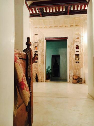 Bed & Breakfast Andavelo House