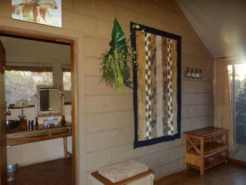 Ikweta Safari Camp