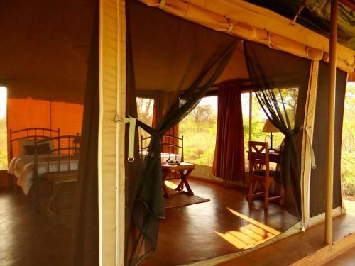 Ikweta Safari Camp
