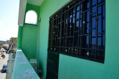 Young Safari Hotel