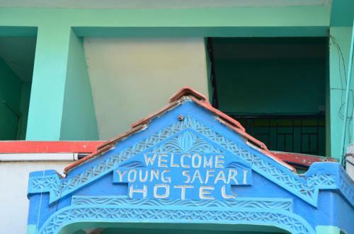 Young Safari Hotel