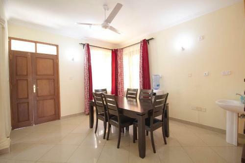 Hostal Shabijay Serena Beach