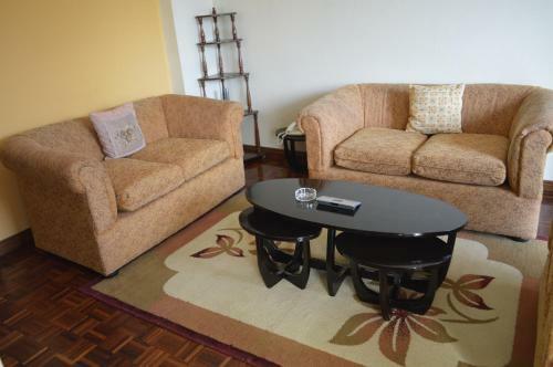 Court Apartments Samra