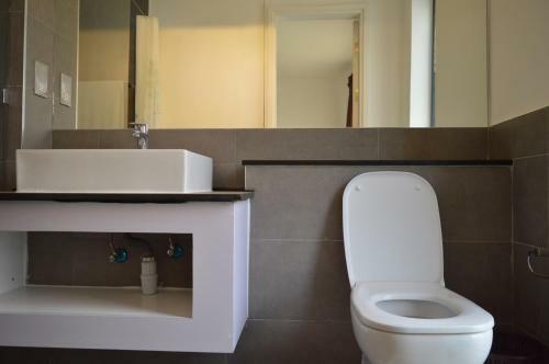 Garden City Apartments (2)