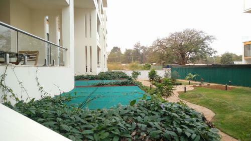 Garden City Apartments (2)