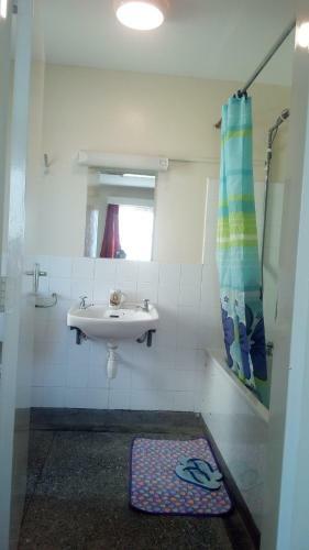 Ginas Haven(3 Bedroomed Apartment)