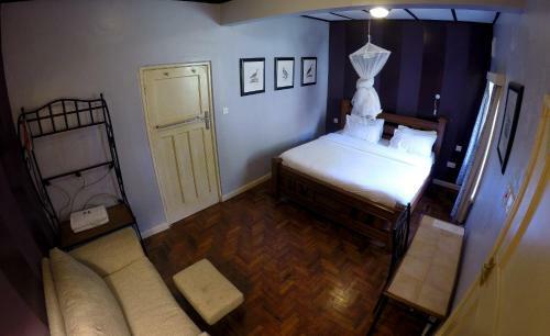 Hotel Amani Gardens Inn