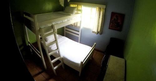 Hotel Amani Gardens Inn