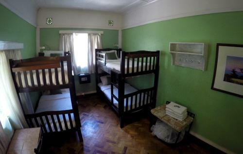 Hotel Amani Gardens Inn