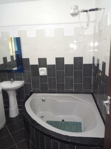 Sagwe Furnished Apartments