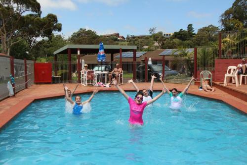 Warrnambool Holiday Park And Motel