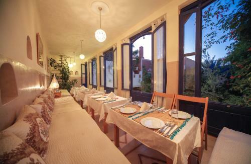 Bed & Breakfast Maison D'h�tes Dar Farhana