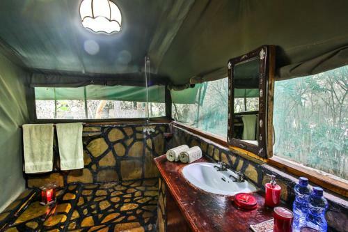 Aruba Mara Camp & Safaris