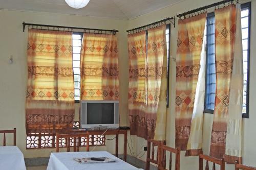 Hostal Voi Lutheran Guesthouse
