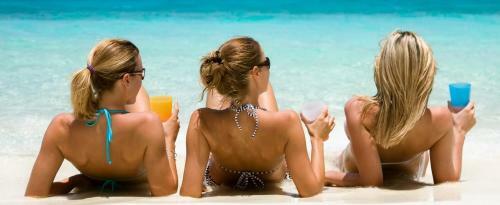 Hotel On-the-beach Backpackers