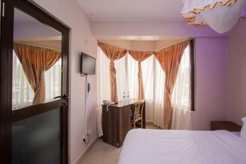 Paleo Hotel And Spa