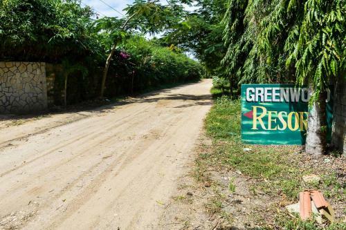 Hotel Greenwood Resort