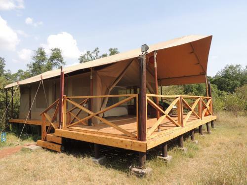 Loyk Mara Luxury Camp