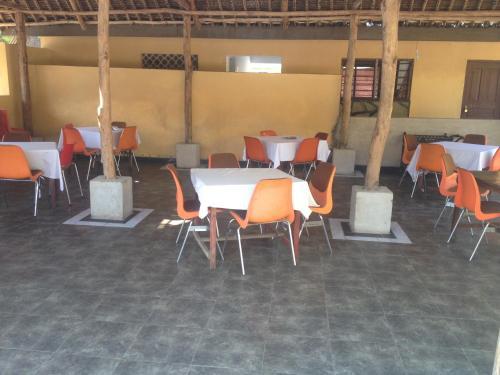 Hotel Manyatta Resort & Apartments